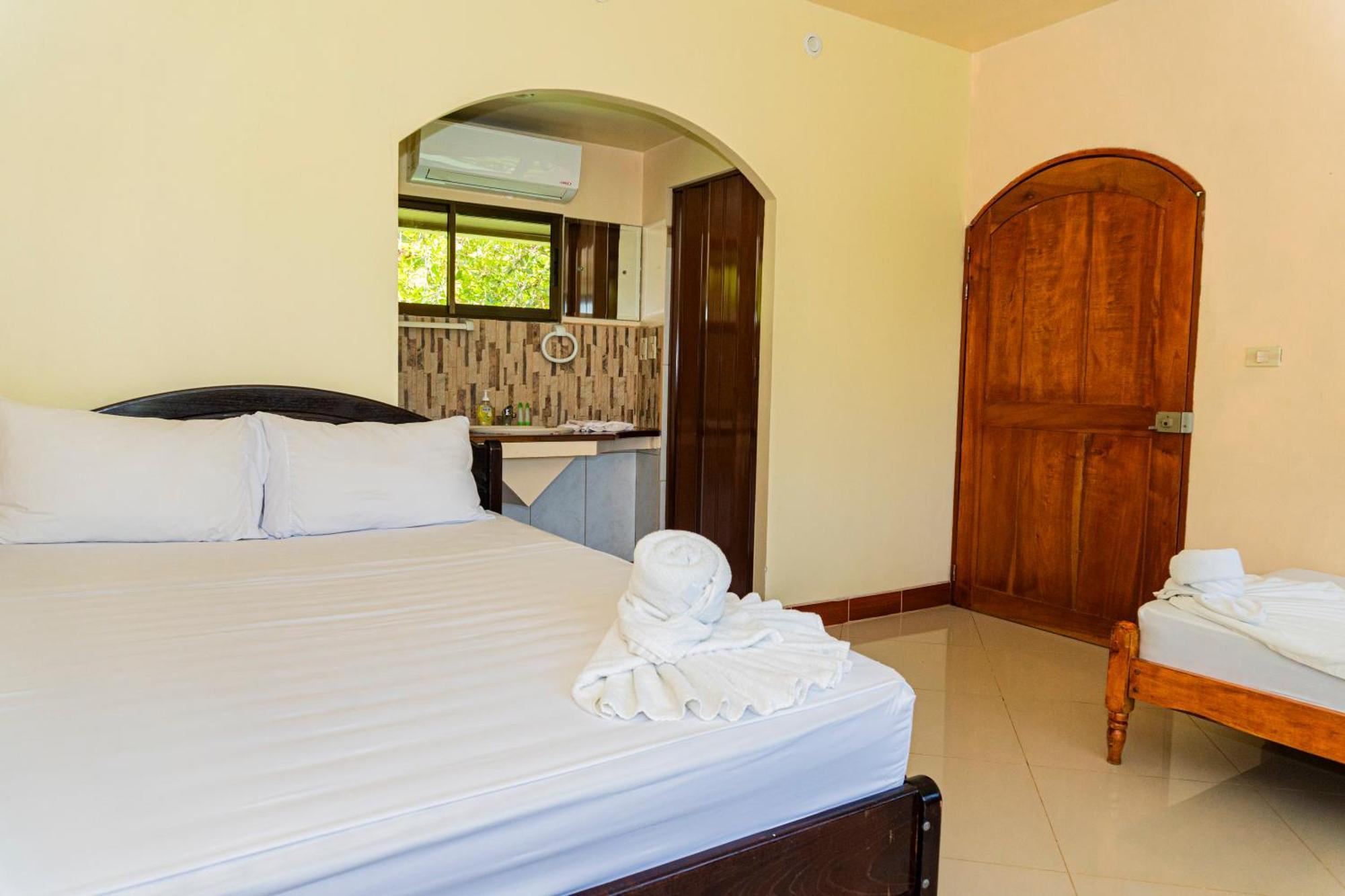 Hotel Rancho Corcovado Drakes Bay 외부 사진
